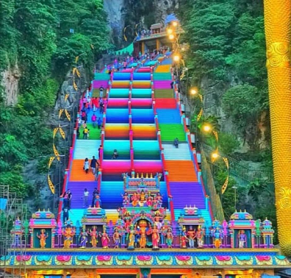 Kepong Homestay Selayang Batu Caves By Warm Home Куала-Лумпур Екстер'єр фото
